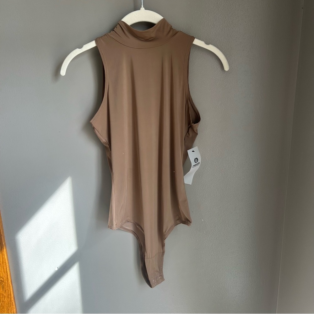 Bronze Mock Neck Bodysuit - Mono B - Picture 6 of 9